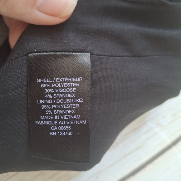 RW&CO Grey Pencil Skirt Size 6 Classic Office Wear - Picture 11 of 12